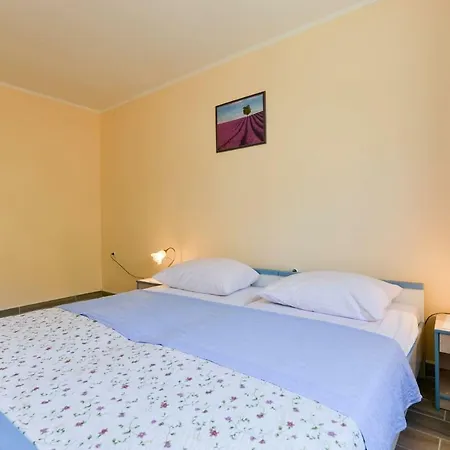 Kulji Apartment *