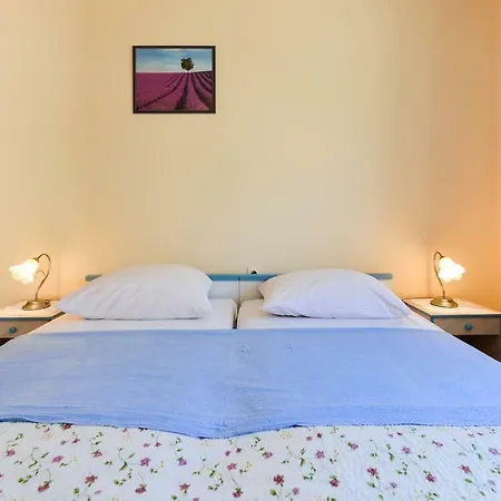 Kulji Appartement Pag Town